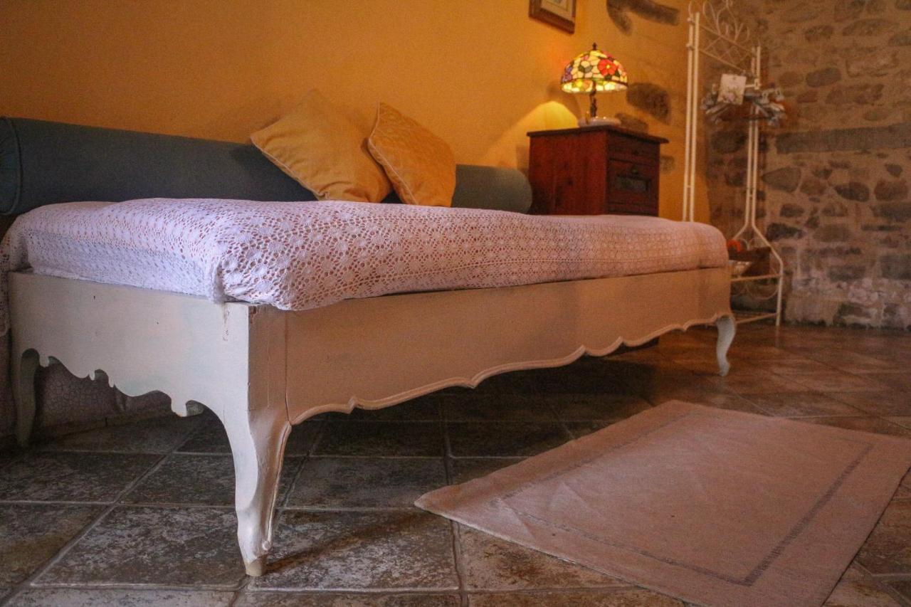 Oasi Lignana Suite Apartments Vellano Buitenkant foto