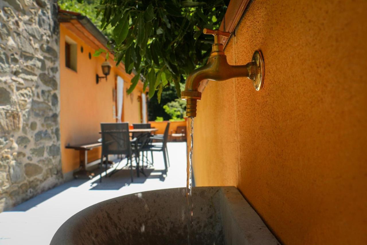 Oasi Lignana Suite Apartments Vellano Buitenkant foto