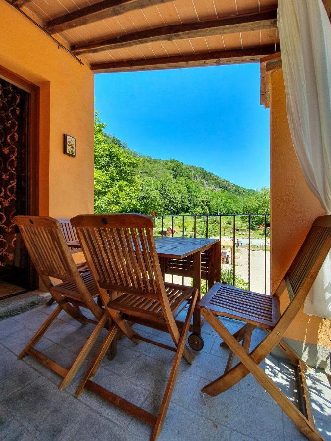 Oasi Lignana Suite Apartments Vellano Buitenkant foto