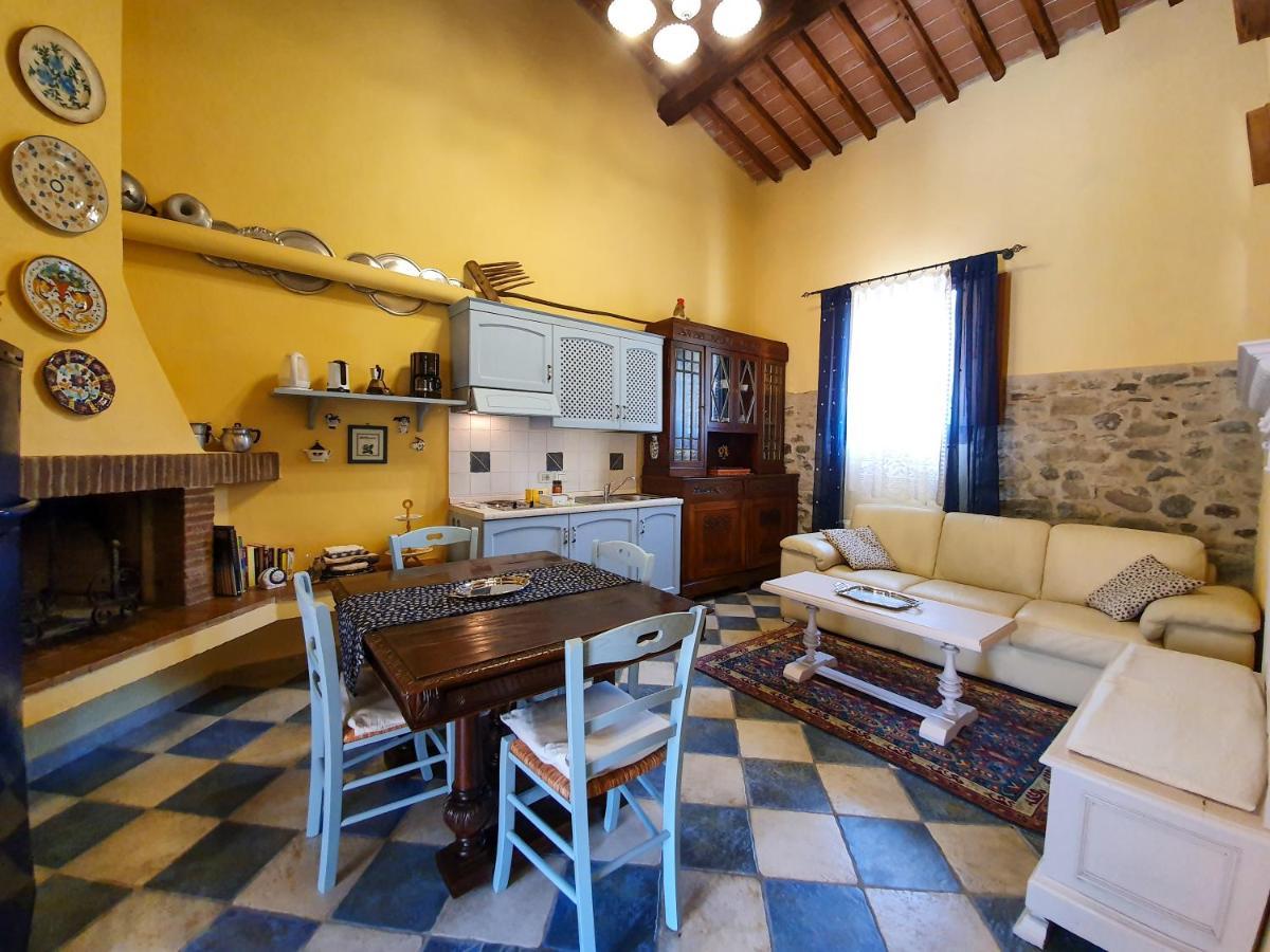 Oasi Lignana Suite Apartments Vellano Buitenkant foto