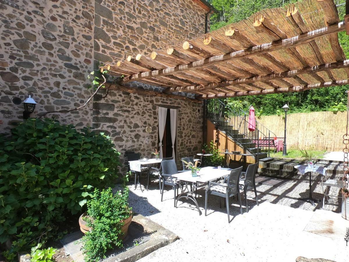 Oasi Lignana Suite Apartments Vellano Buitenkant foto